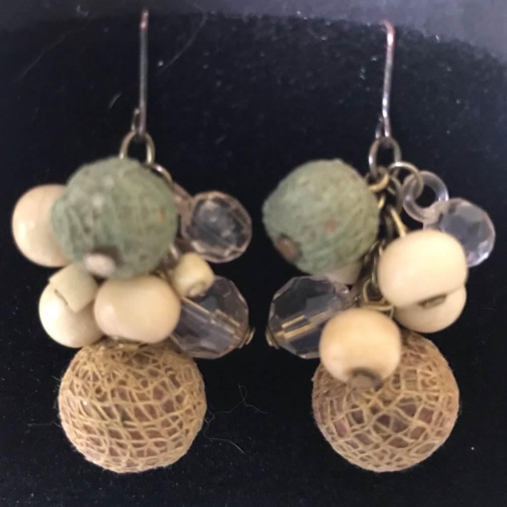 Vintage Buck Hill Earrings ( or clip on Earrings) - Picture 11 of 11